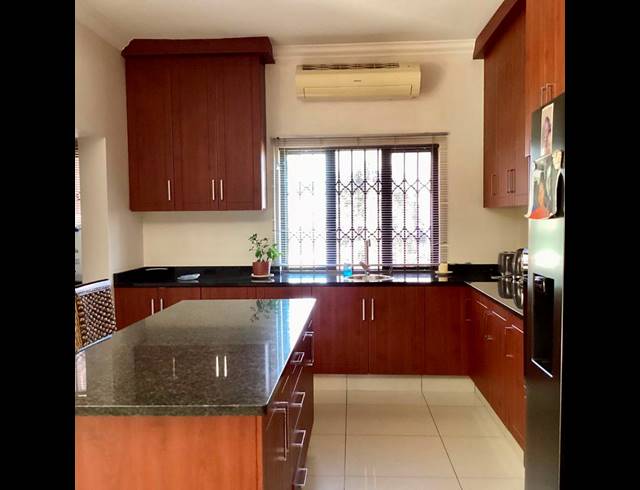 3 BEDROOM TOWNHOUSE FOR SALE IN RESERVOIR HILLS